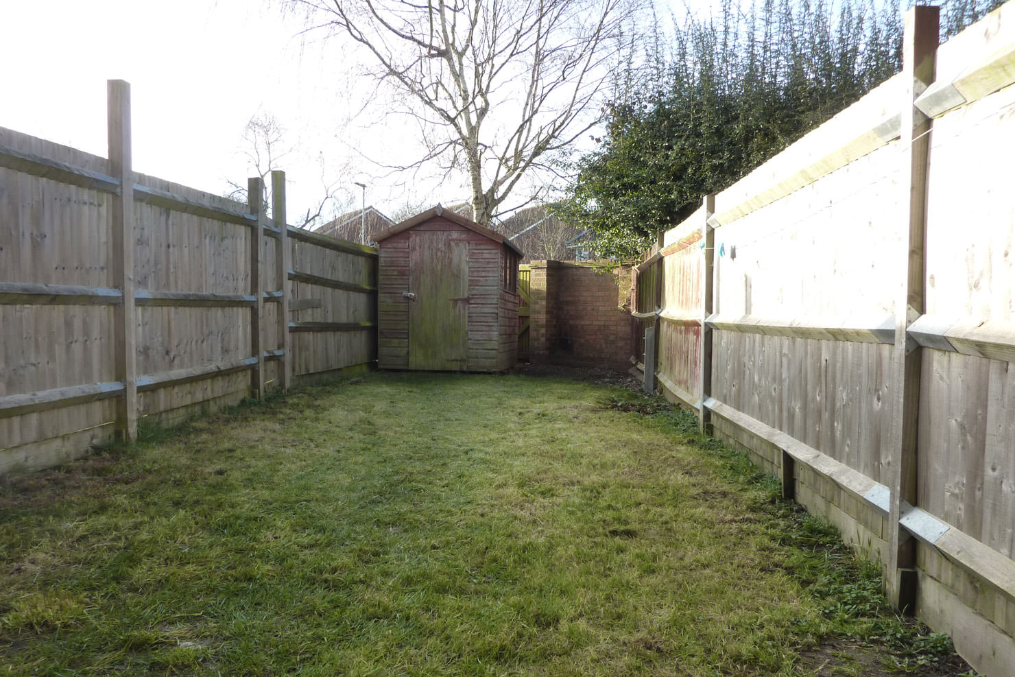 London House Exchange Listing 15 Heathlands Way, Hounslow, TW4