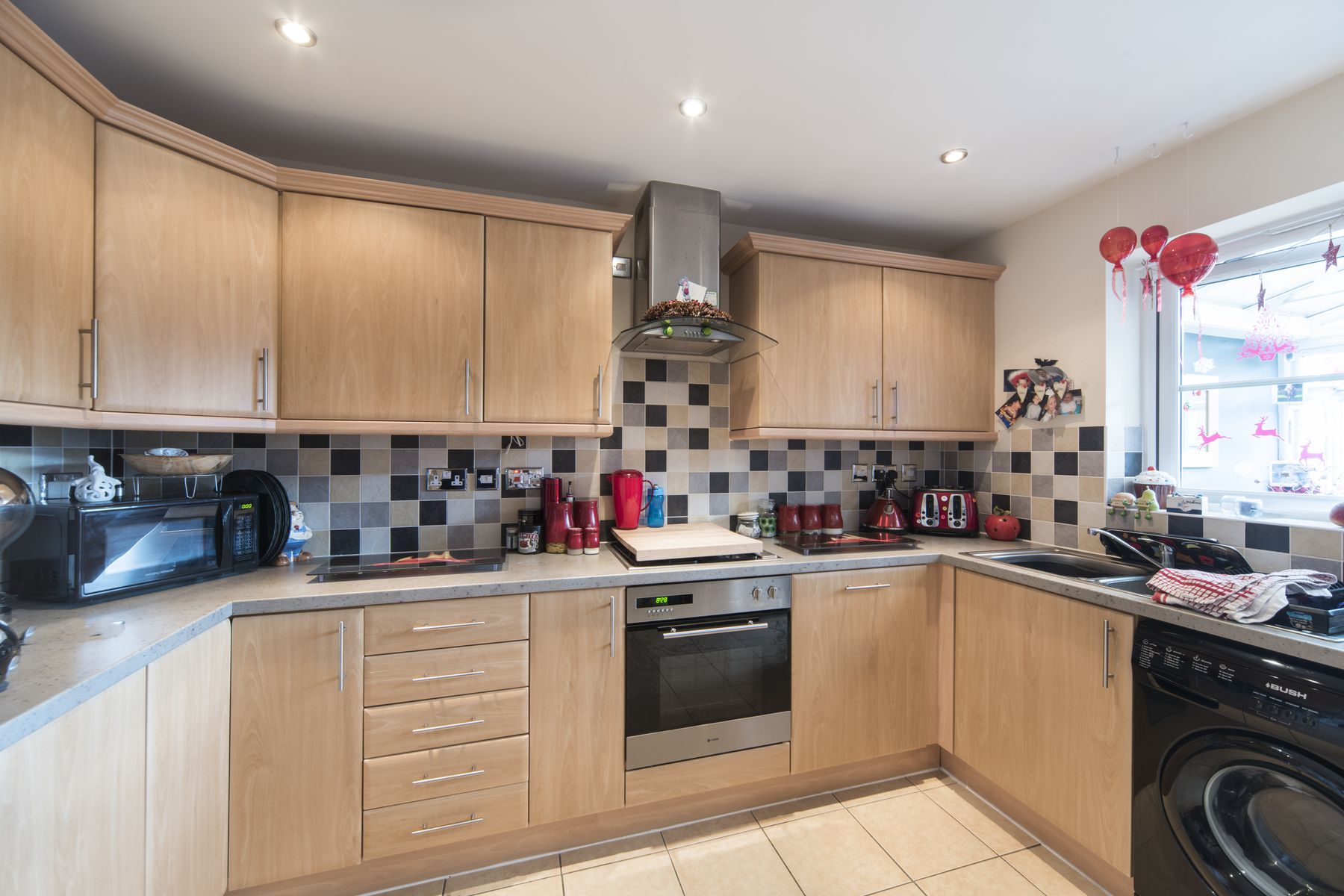 London House Exchange Listing Road, Halesowen, B63