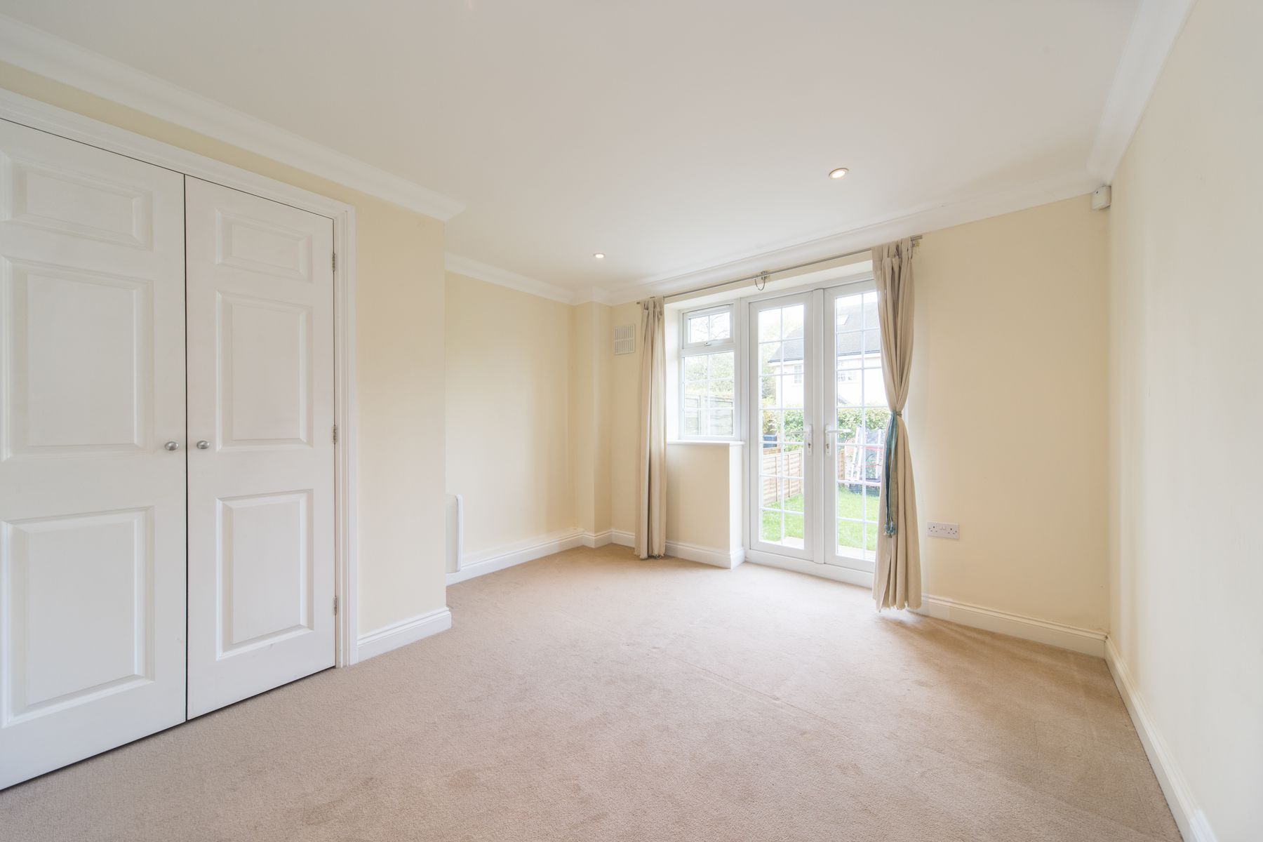 London House Exchange Listing Blanchmans Road, Warlingham, CR6