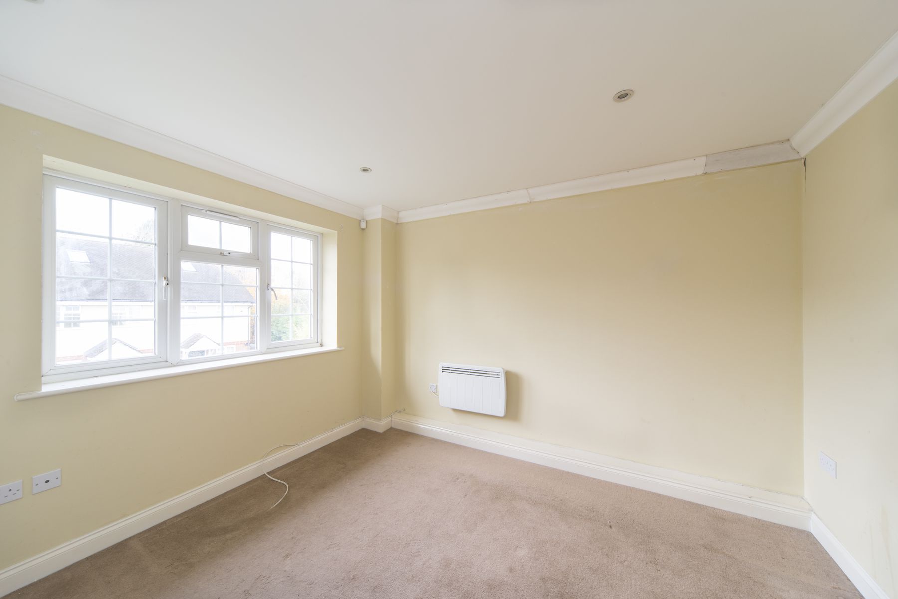 London House Exchange Listing Blanchmans Road, Warlingham, CR6