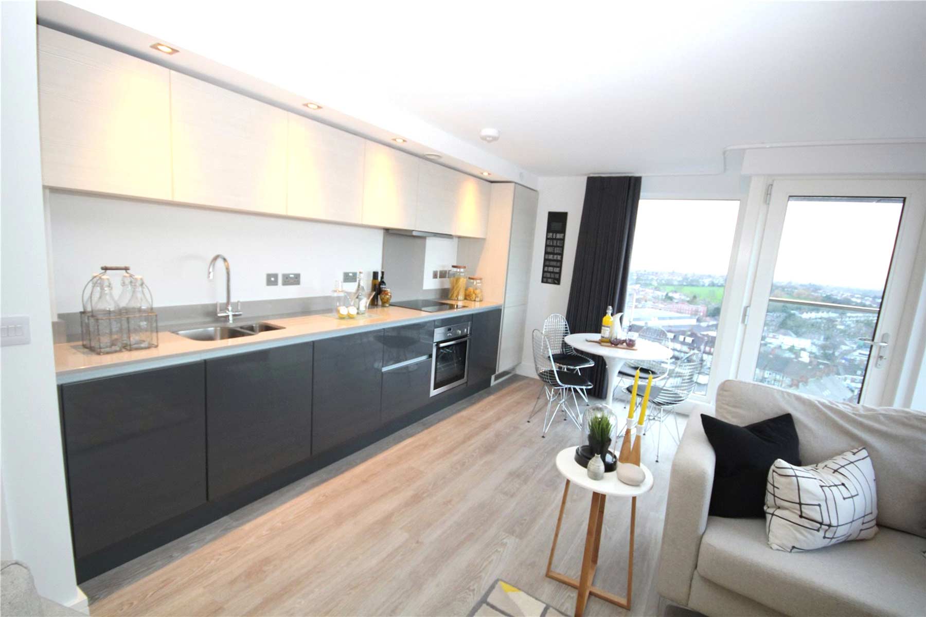 London House Exchange Listing Premier House, Edgware, HA8